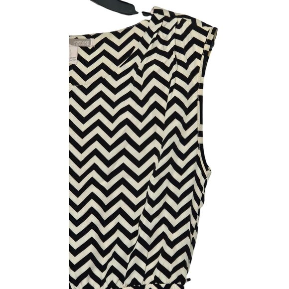 Cream & Black Chevron Print Sleeveless Dress By Forever 21 Contemporary Size S - Picture 2 of 5